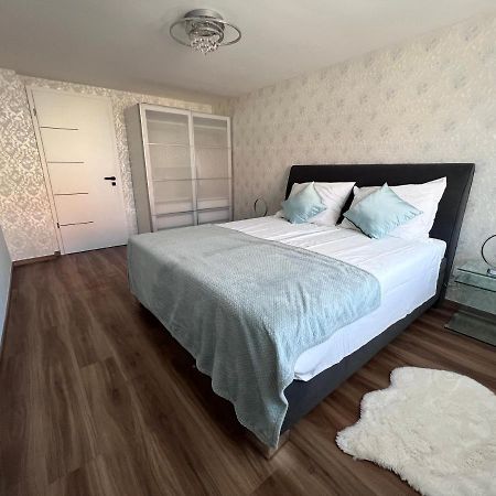 Elizabeth'S Apartments Velké Pavlovice エクステリア 写真